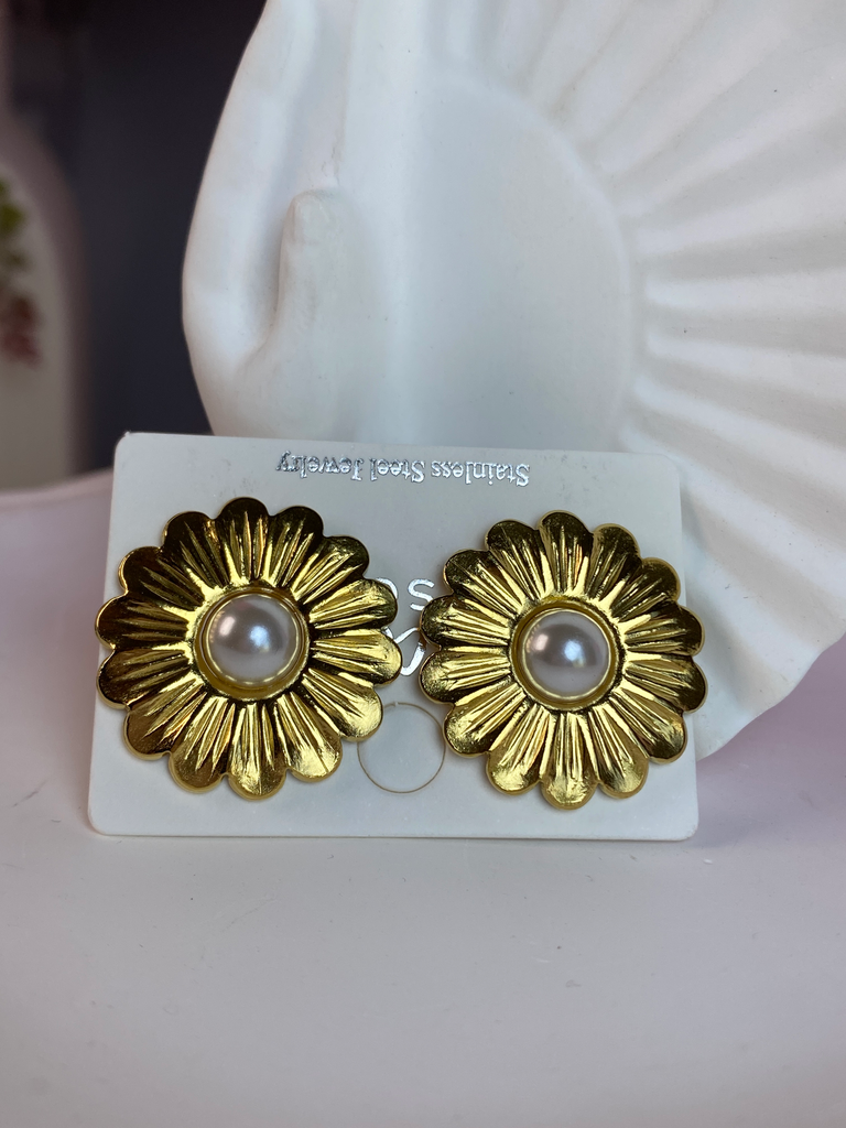 [A0023] Stainless Steel Type: Earring-Stud earring
Color: PVD 18k
gold