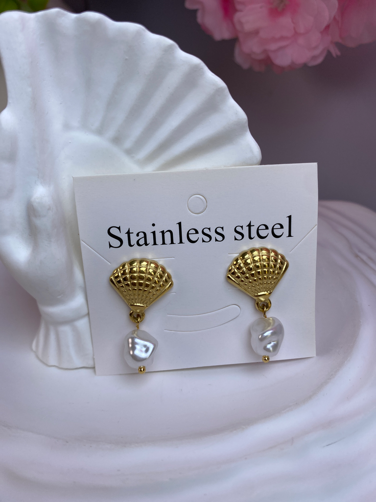 [A0026] Stainless Steel Type: Earring-Stud earring
Color: PVD 18k
gold