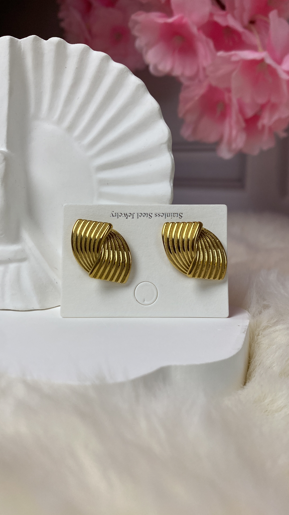 [A0032] Stainless Steel Type: Stud Earring Color: PVD 18k gold
