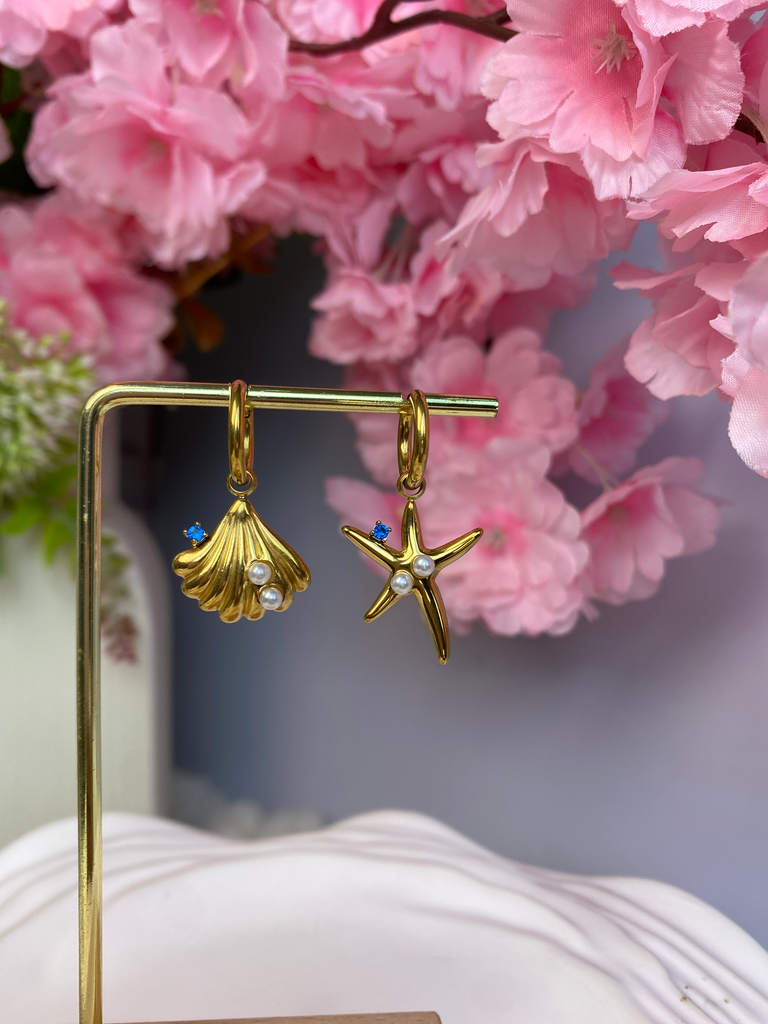 [A0092] Stainless Steel Type: Hoop Earring Color: PVD 18k gold