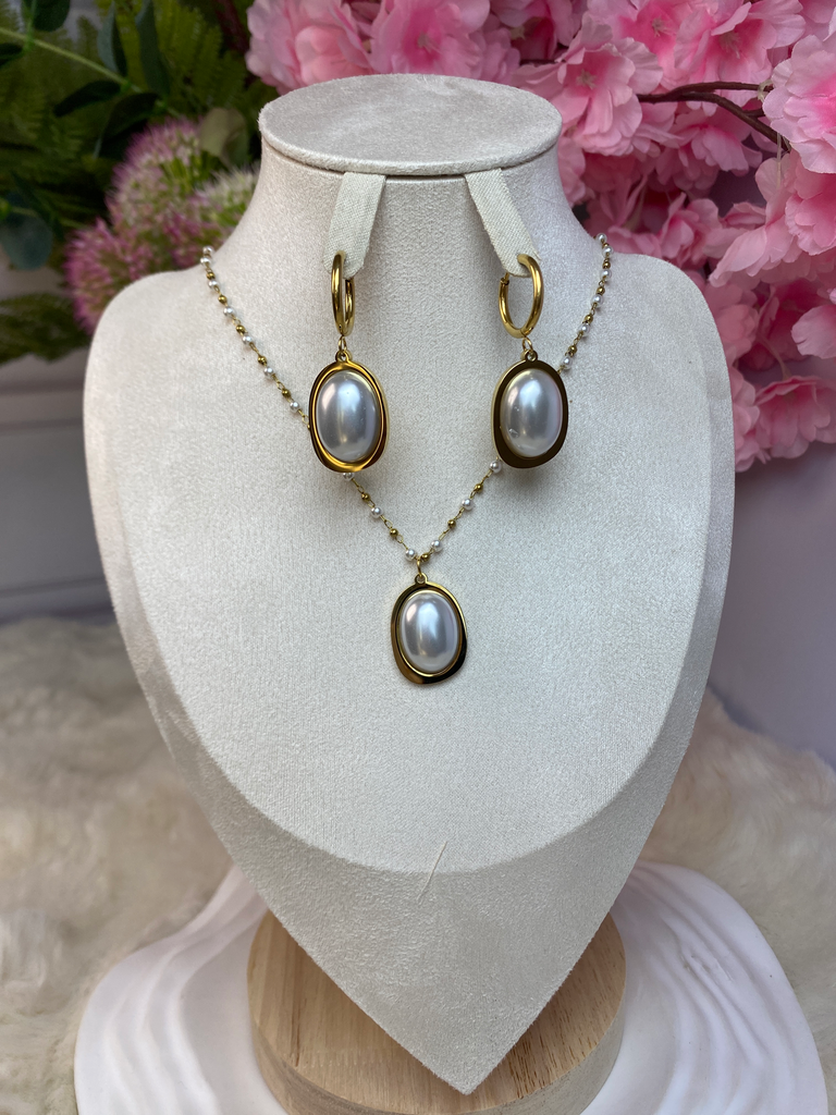 [A0096] Stainless Steel Type: Jewelry Set Color: Pvd 18k gold